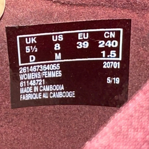 Clarks Size 8 - Picture 6 of 8